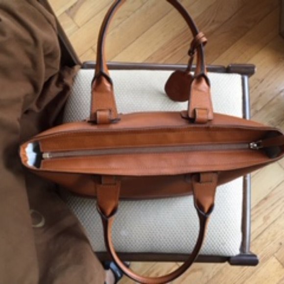 GUCCI Italian leather bag - Tan - Picture 5 of 15